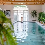 Secret D'uzes - Le Loft - Avec Piscine Chauffee شقة فندقية