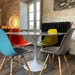 شقة فندقية Secret D'uzes - Le Loft - Avec Piscine Chauffee 4*