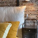 Secret D'uzes - Le Loft - Avec Piscine Chauffee 4*