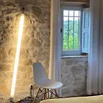 شقة فندقية Secret D'uzes - Le Loft - Avec Piscine Chauffee 4*