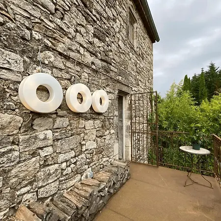 Апарт-отель Domaine Secret D'Uzes & Spa - Avec Piscine Chauffee Юзес