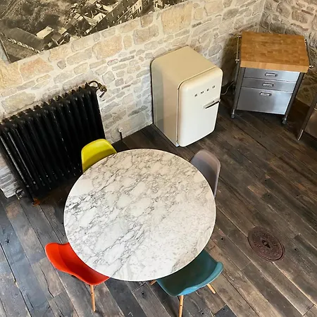 Secret D'uzes - Le Loft - Avec Piscine Chauffee