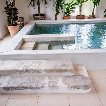 Secret D'uzes - Le Loft - Avec Piscine Chauffee 4*