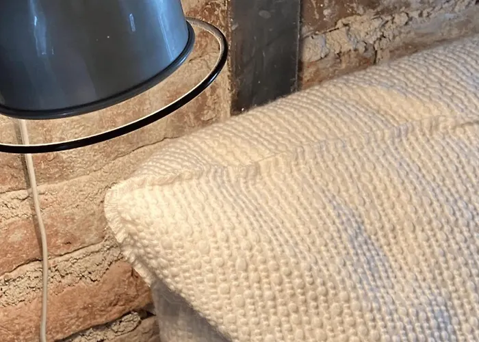 Апарт-отель Secret D'uzes - Le Loft - Avec Piscine Chauffee 4*