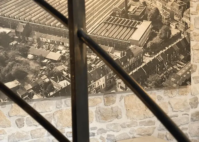 Апарт-отель Secret D'uzes - Le Loft - Avec Piscine Chauffee Юзес