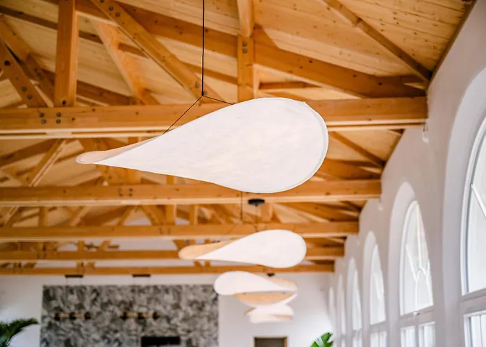Апарт-отель Secret D'uzes - Le Loft - Avec Piscine Chauffee Юзес